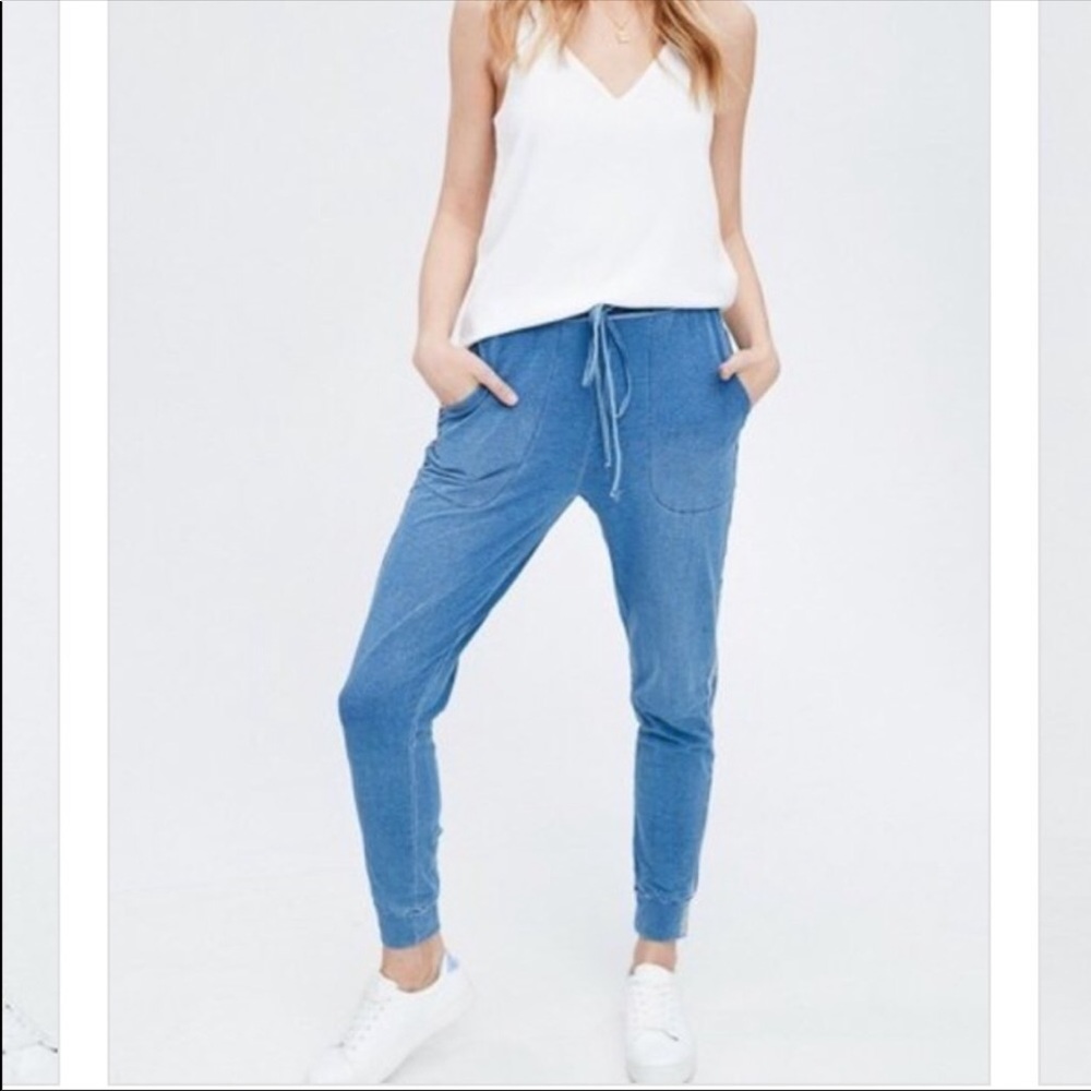 Cotton Denim Jogger - Picture 4 of 7